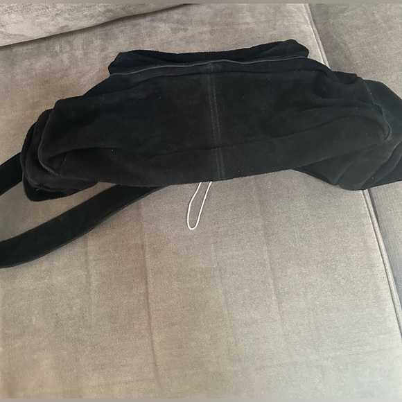 Free People Siren Black Suede Shoulder Bag - NWOT - Picture 9 of 13